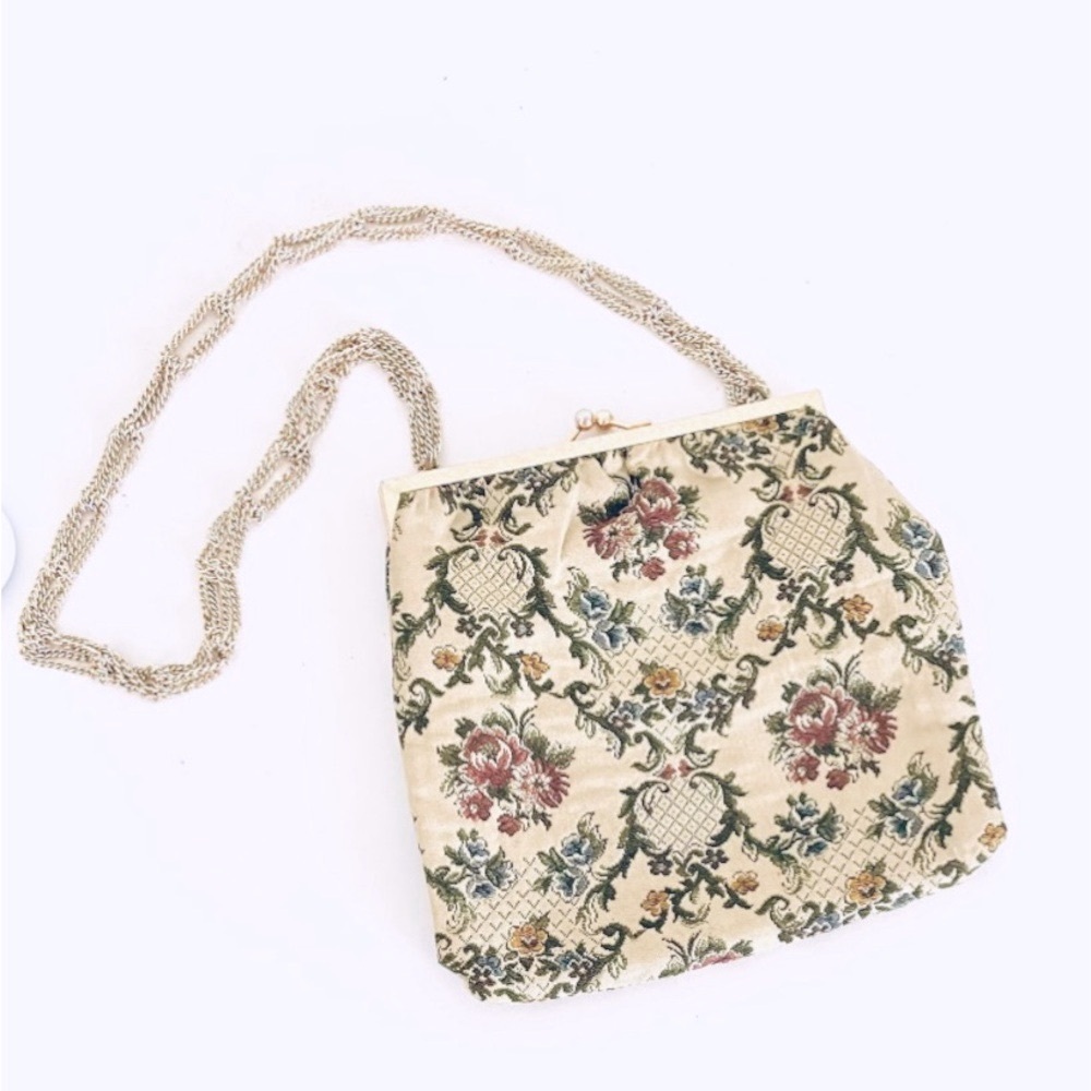 Walborg Floral Tapestry Shoulder Bag with Gold Chain